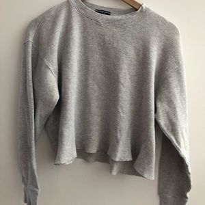 Brandy Melville cropped long sleeve